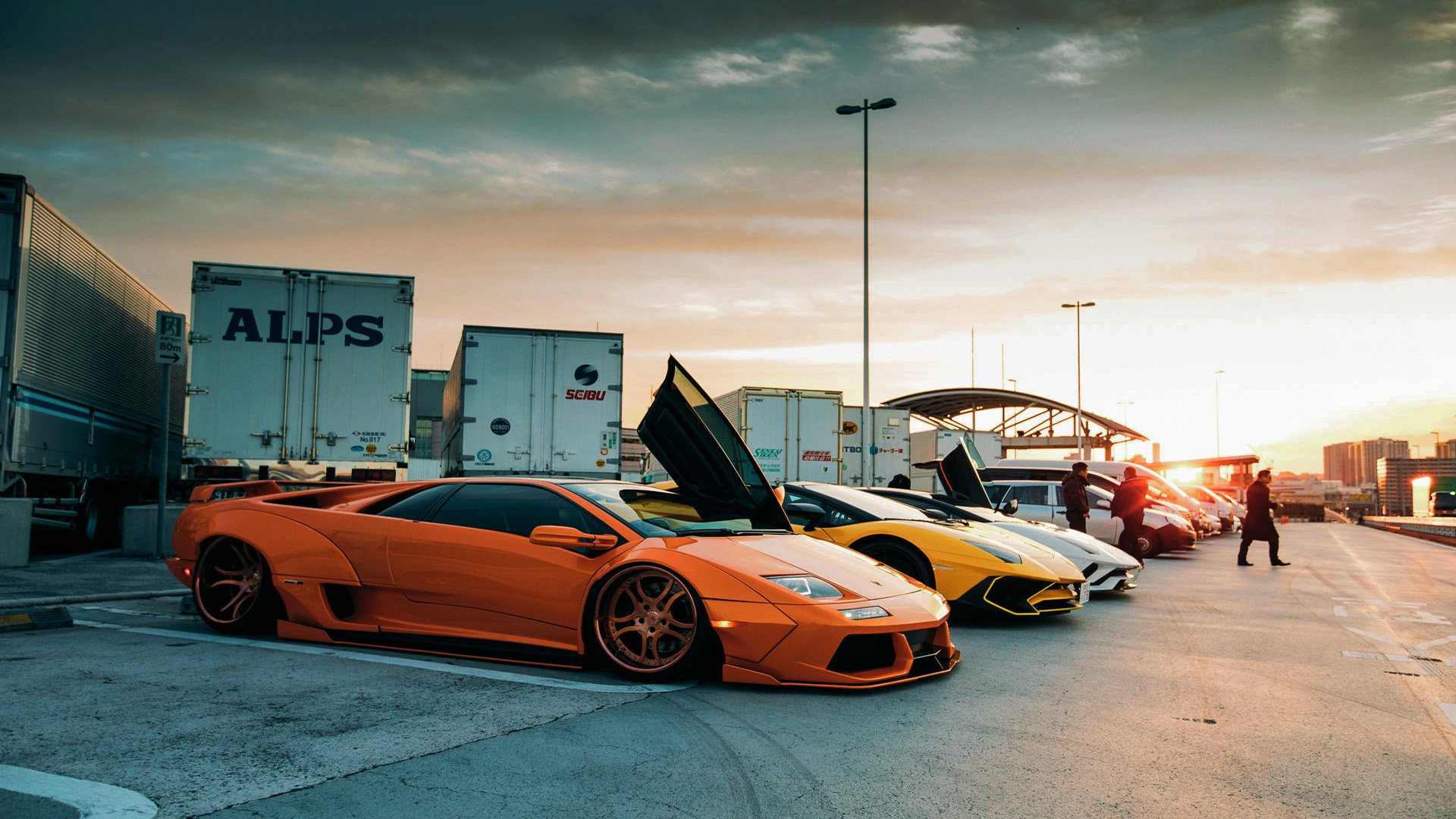 国足教练团队战术布置精细,国足教练阵容